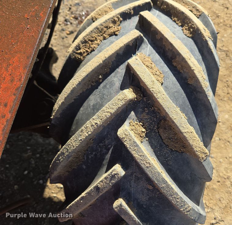 image for item DT7069 Ditch Witch 350SXDD rock saw