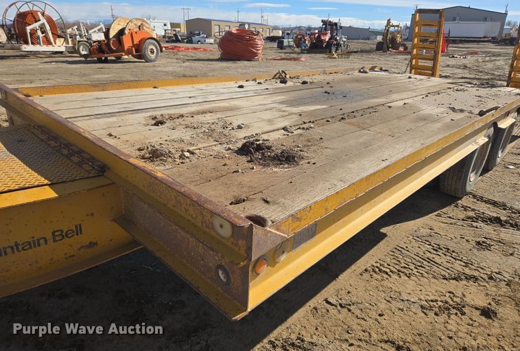 image for item DT7070 1984 Butler equipment trailer