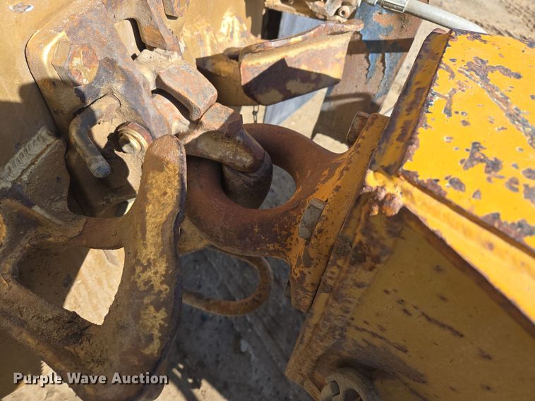 image for item DT7070 1984 Butler equipment trailer