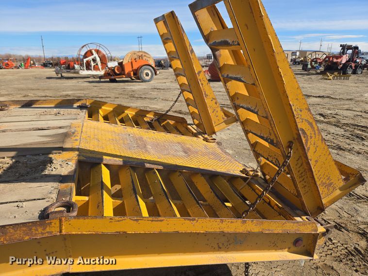 image for item DT7070 1984 Butler equipment trailer