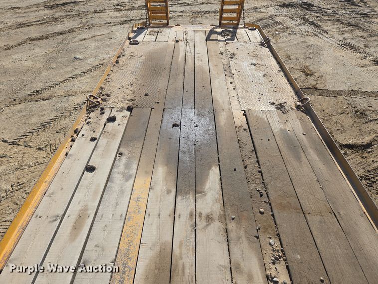 image for item DT7070 1984 Butler equipment trailer