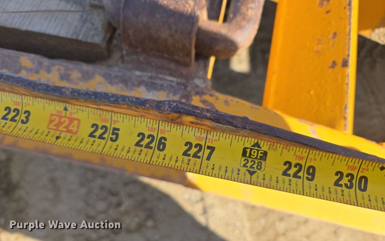 image for item DT7070 1984 Butler equipment trailer