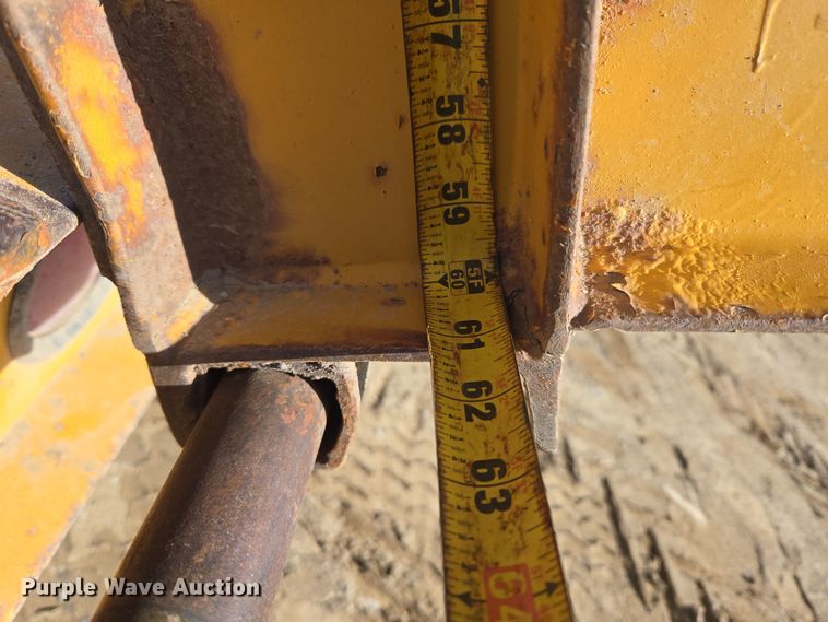 image for item DT7070 1984 Butler equipment trailer