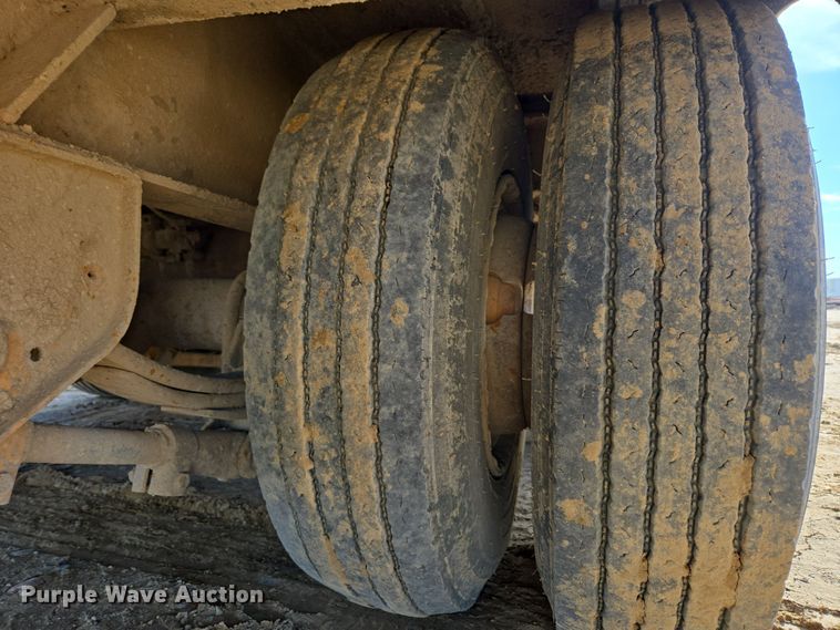 image for item DT7070 1984 Butler equipment trailer