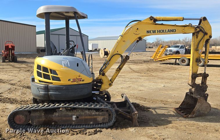 image for item DT7072 2008 New Holland E35B mini excavator