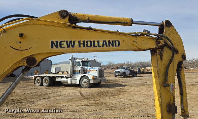 image for item DT7072 2008 New Holland E35B mini excavator