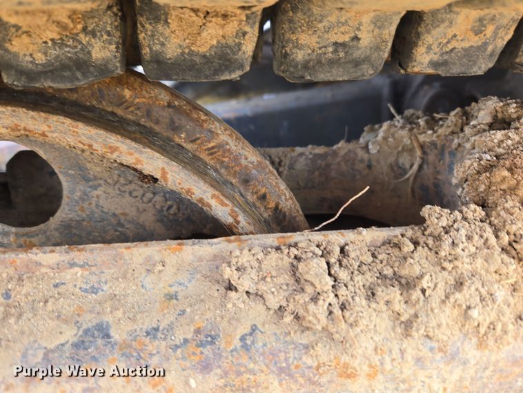 image for item DT7072 2008 New Holland E35B mini excavator