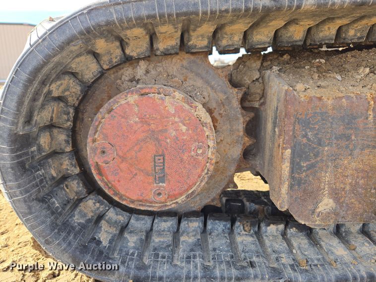 image for item DT7072 2008 New Holland E35B mini excavator