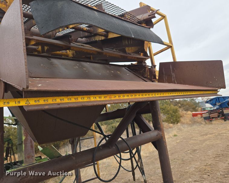 image for item DT7075 Peerless Conveyor DD488 vibratory screen