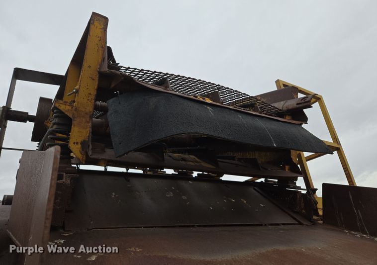 image for item DT7075 Peerless Conveyor DD488 vibratory screen