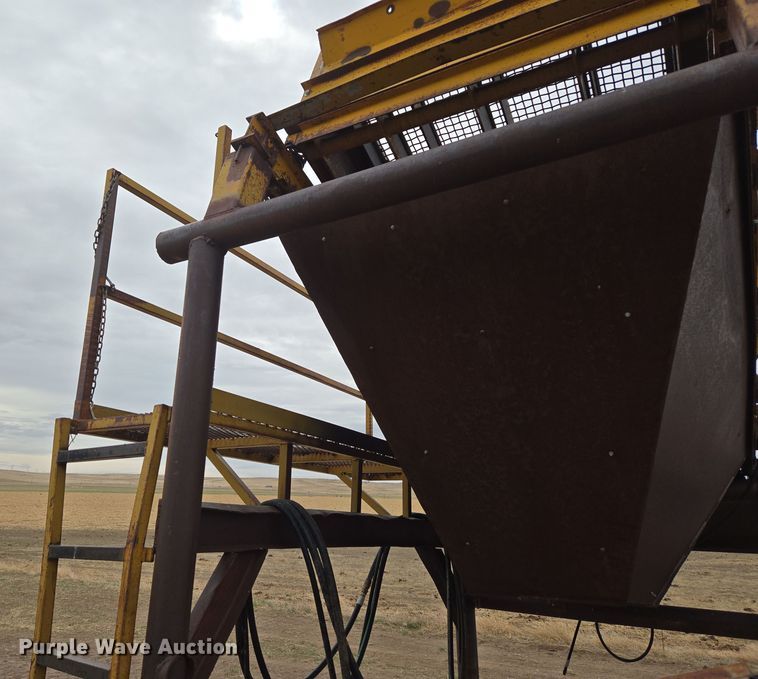 image for item DT7075 Peerless Conveyor DD488 vibratory screen