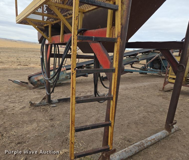 image for item DT7075 Peerless Conveyor DD488 vibratory screen