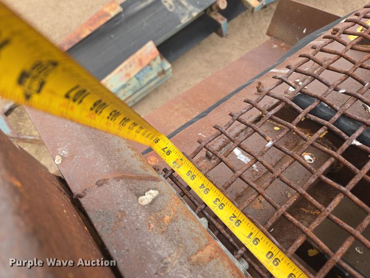 image for item DT7075 Peerless Conveyor DD488 vibratory screen