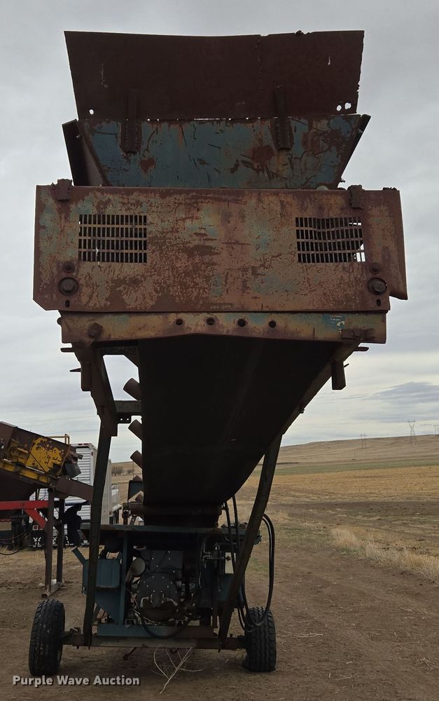 image for item DT7076 Powerscreen M60 conveyor