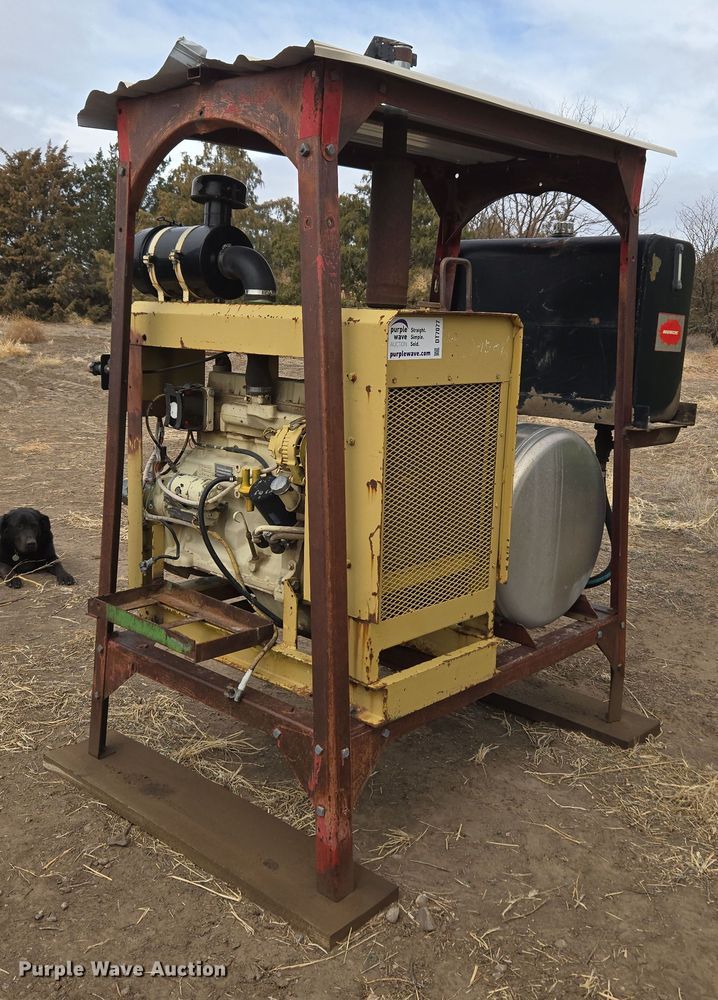 image for item DT7077 John Deere 4239 DF hydraulic power unit