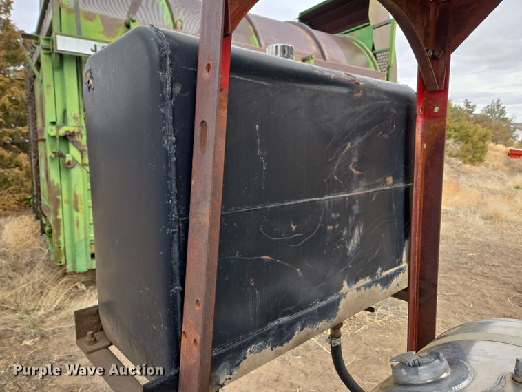 image for item DT7077 John Deere 4239 DF hydraulic power unit