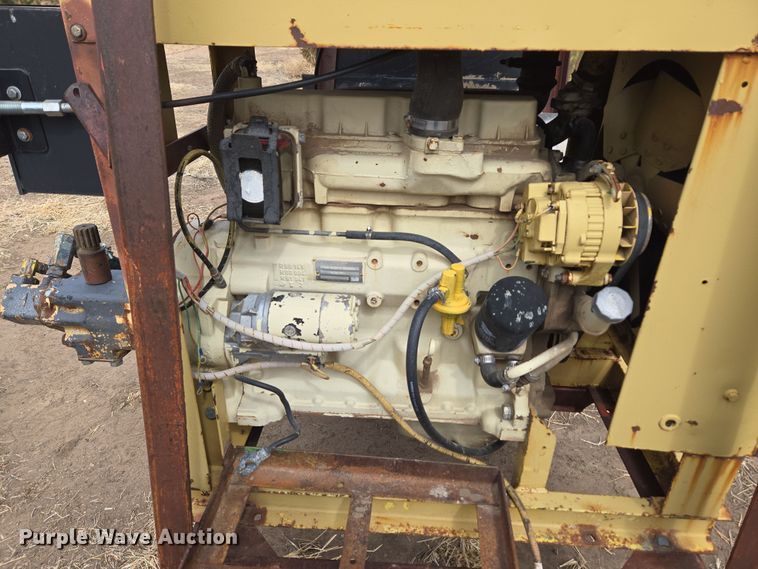 image for item DT7077 John Deere 4239 DF hydraulic power unit