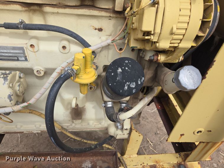 image for item DT7077 John Deere 4239 DF hydraulic power unit