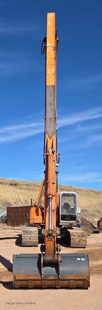 image for item DT7085 Hitachi EX200LC-2 long reach excavator