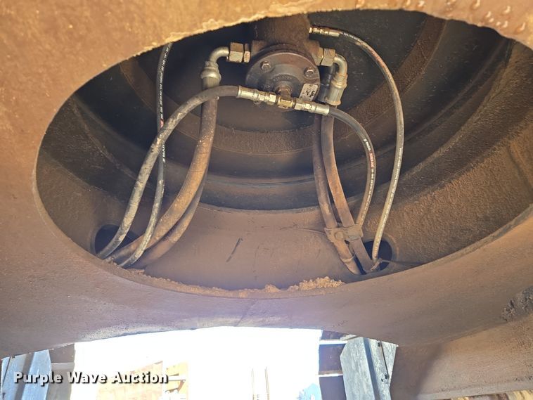 image for item DT7085 Hitachi EX200LC-2 long reach excavator