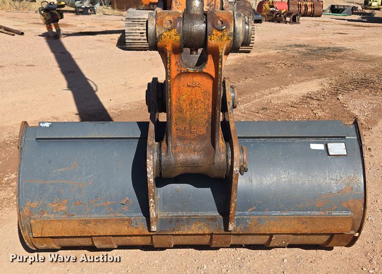 image for item DT7085 Hitachi EX200LC-2 long reach excavator