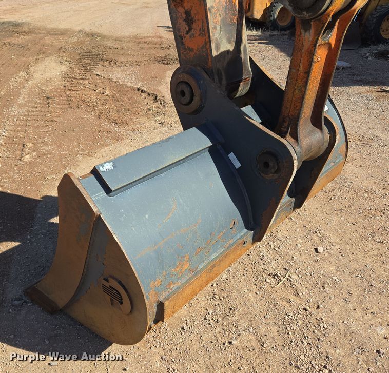 image for item DT7085 Hitachi EX200LC-2 long reach excavator