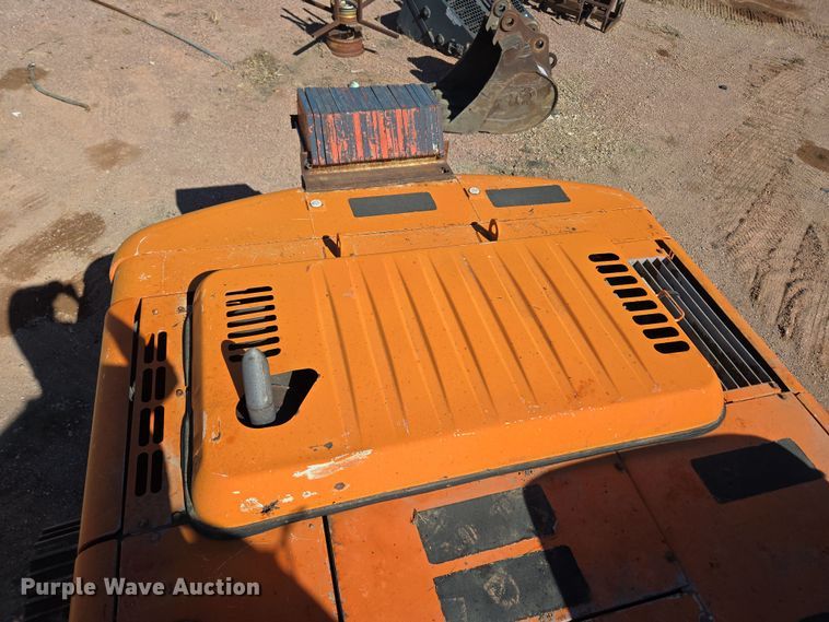 image for item DT7085 Hitachi EX200LC-2 long reach excavator