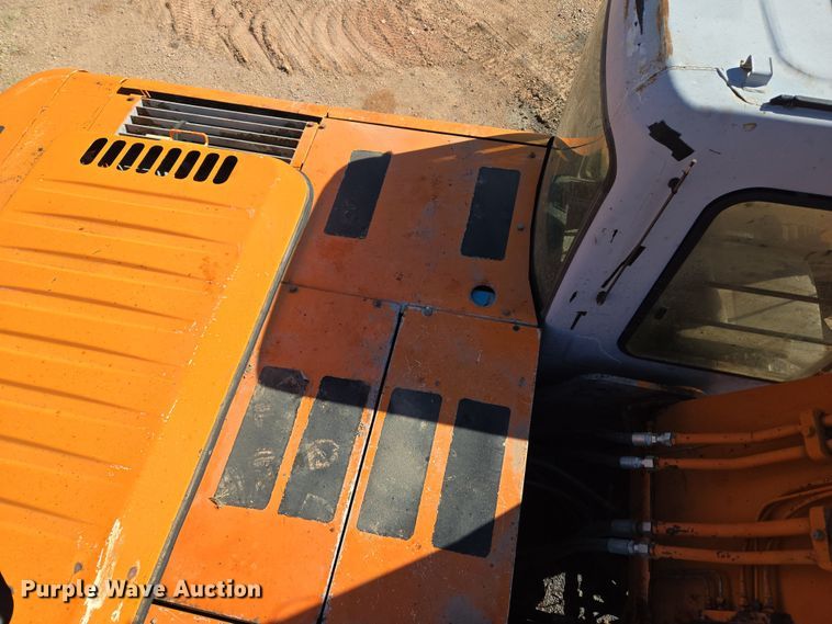 image for item DT7085 Hitachi EX200LC-2 long reach excavator