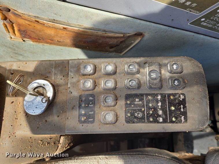 image for item DT7085 Hitachi EX200LC-2 long reach excavator