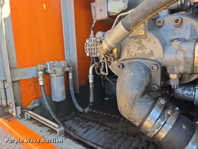 image for item DT7085 Hitachi EX200LC-2 long reach excavator