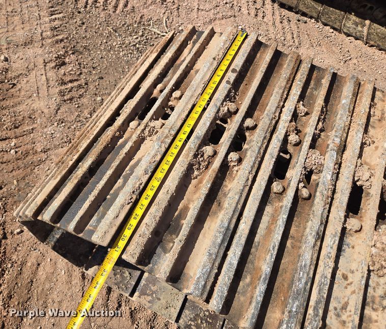 image for item DT7085 Hitachi EX200LC-2 long reach excavator