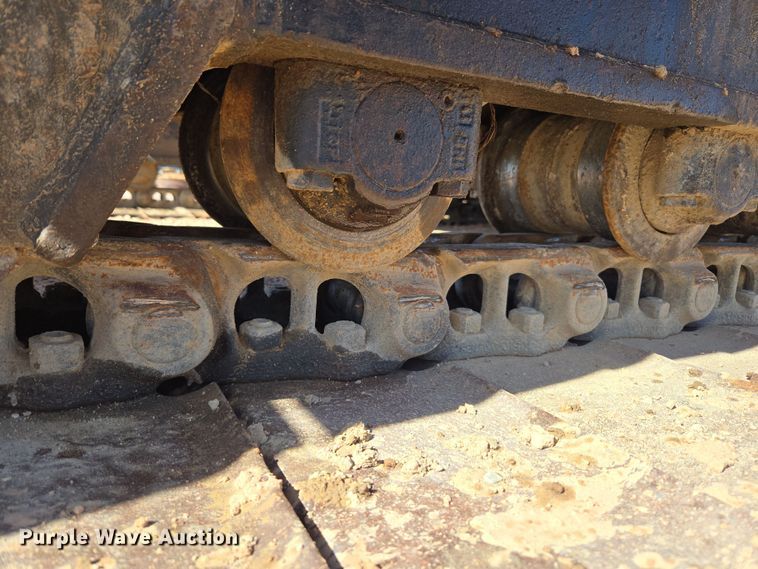 image for item DT7085 Hitachi EX200LC-2 long reach excavator