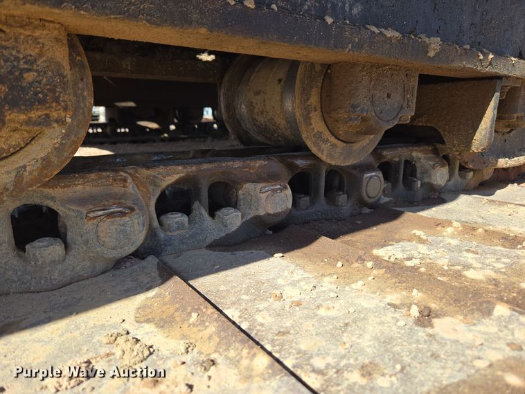 image for item DT7085 Hitachi EX200LC-2 long reach excavator