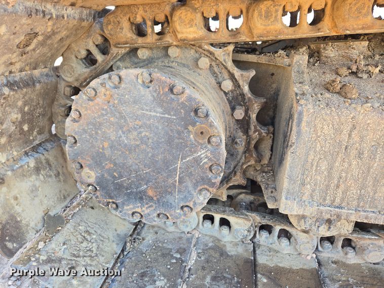 image for item DT7085 Hitachi EX200LC-2 long reach excavator