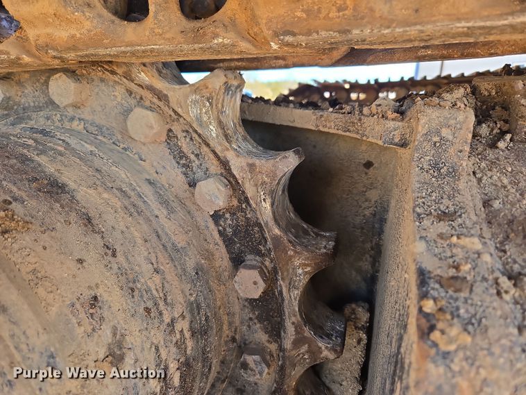 image for item DT7085 Hitachi EX200LC-2 long reach excavator