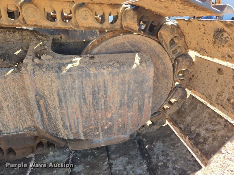 image for item DT7085 Hitachi EX200LC-2 long reach excavator