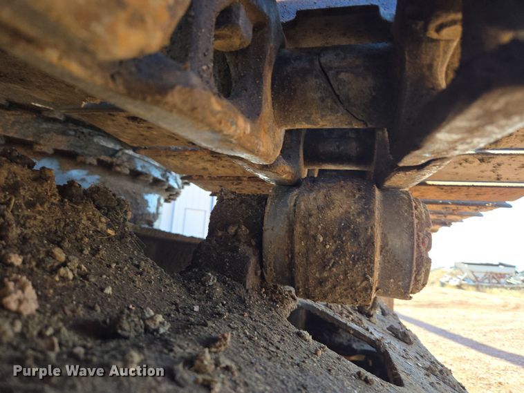 image for item DT7085 Hitachi EX200LC-2 long reach excavator