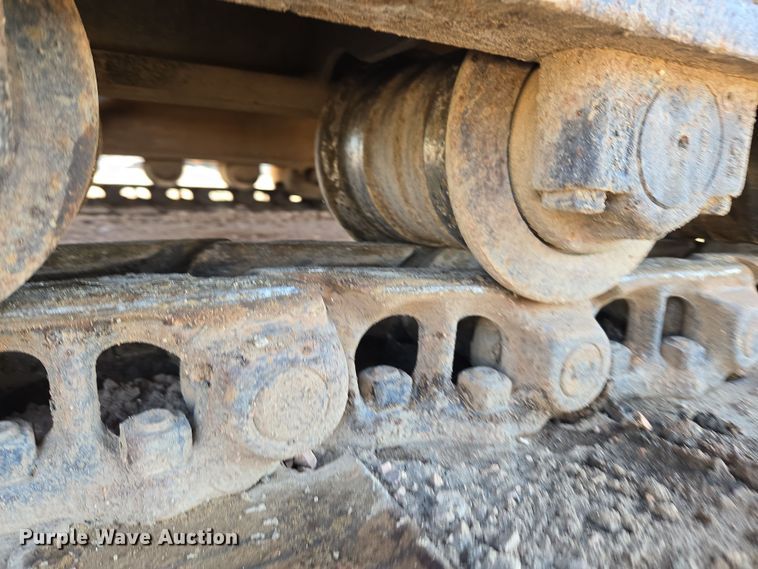 image for item DT7085 Hitachi EX200LC-2 long reach excavator