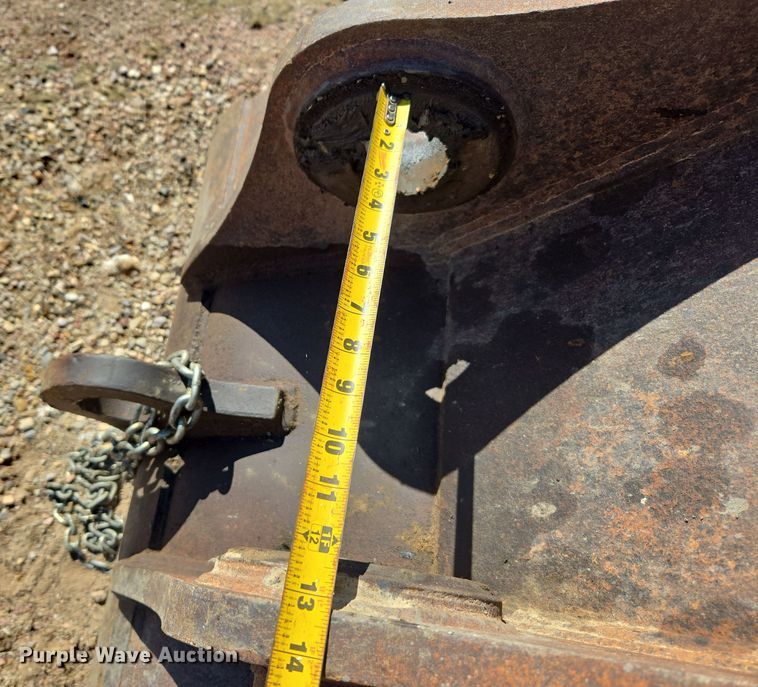 image for item DT7086 42