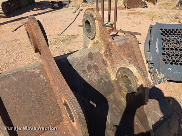 image for item DT7086 42