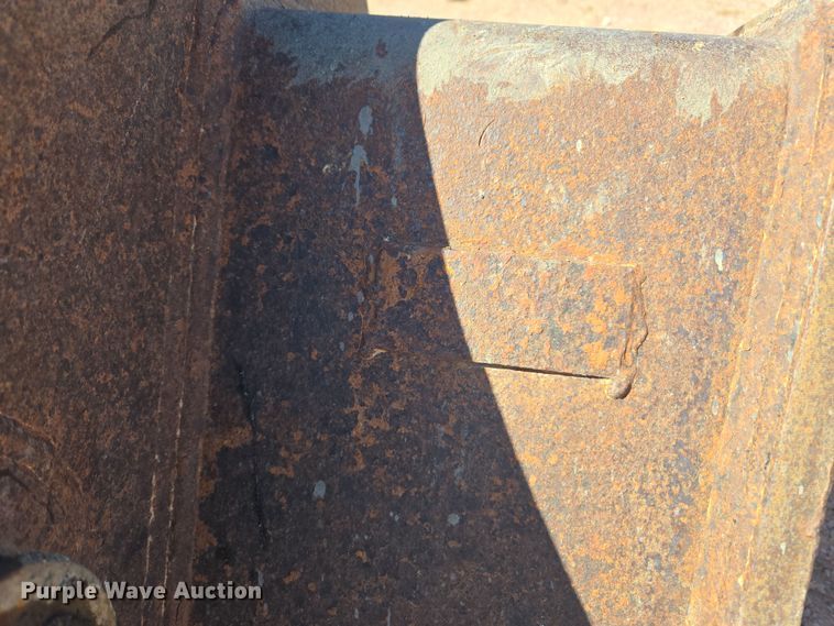 image for item DT7086 42