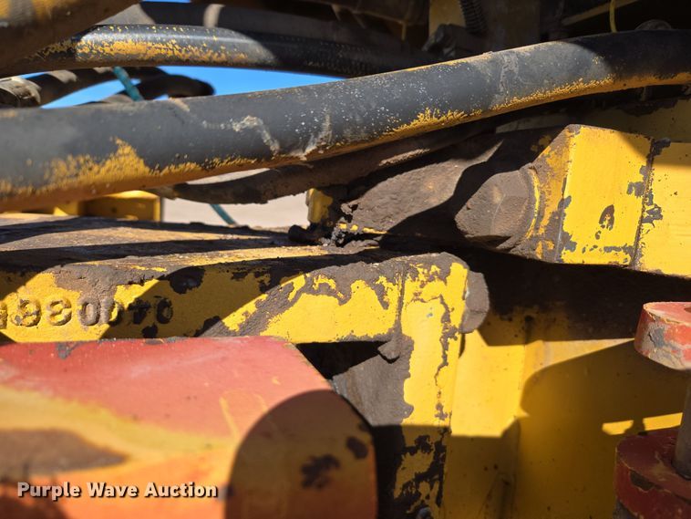 image for item DT7087 1993 Caterpillar  CP-323 single drum vibratory roller