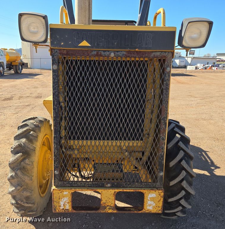 image for item DT7087 1993 Caterpillar  CP-323 single drum vibratory roller