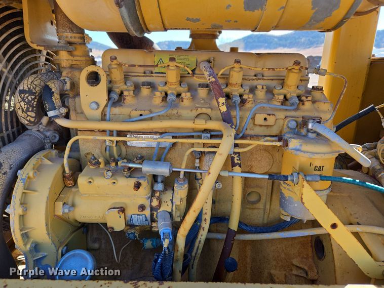 image for item DT7087 1993 Caterpillar  CP-323 single drum vibratory roller