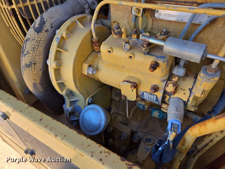 image for item DT7087 1993 Caterpillar  CP-323 single drum vibratory roller