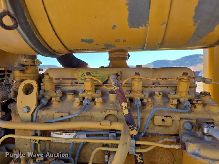 image for item DT7087 1993 Caterpillar  CP-323 single drum vibratory roller