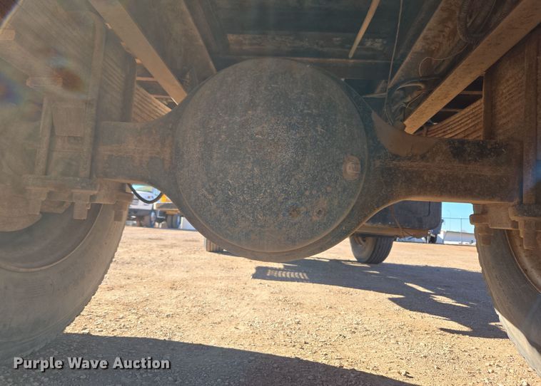 image for item DT7088 1998 GMC C7H042 dump truck