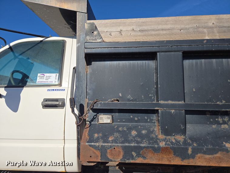 image for item DT7088 1998 GMC C7H042 dump truck