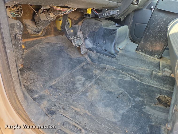 image for item DT7088 1998 GMC C7H042 dump truck