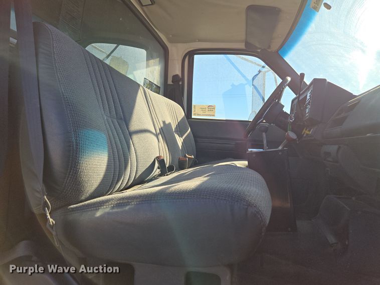 image for item DT7088 1998 GMC C7H042 dump truck